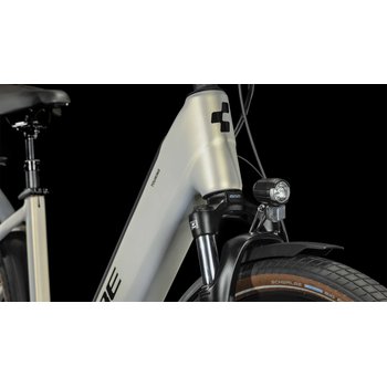 Cube Touring Hybrid Pro 625 Wh E-Bike Easy Entry 28 pearlysilver´n´black